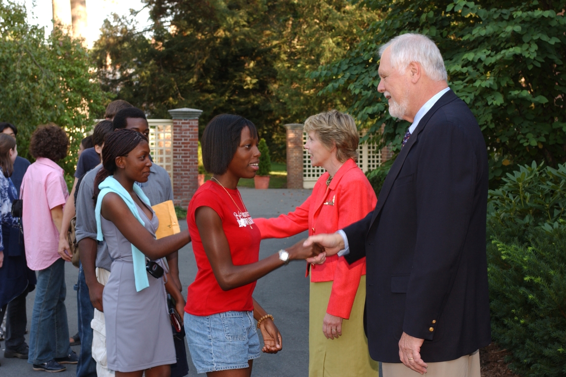 New students meeting Jim and Susan Wright