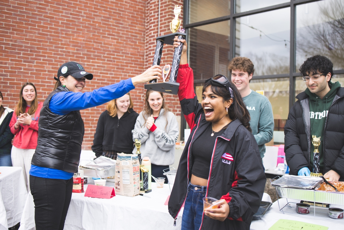 Student receives 1st place chili cookoff award