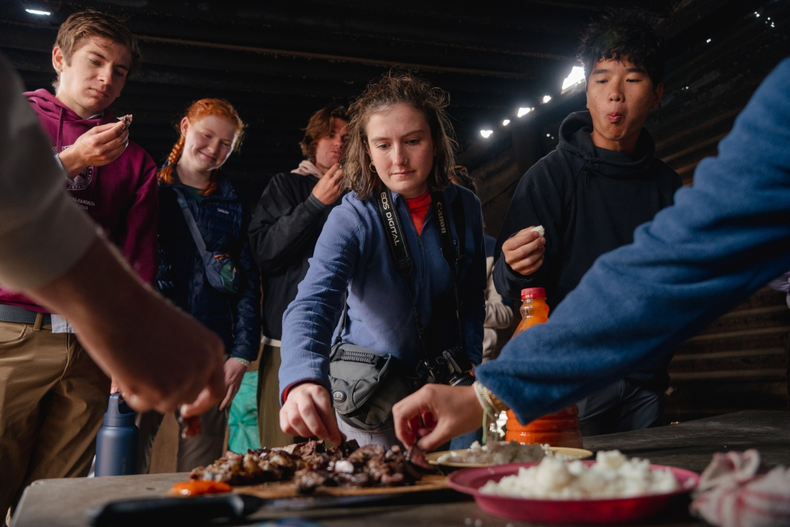 Students trying food