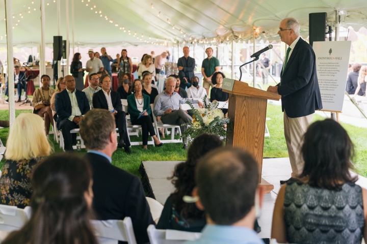 President Hanlon speaking to a crowd