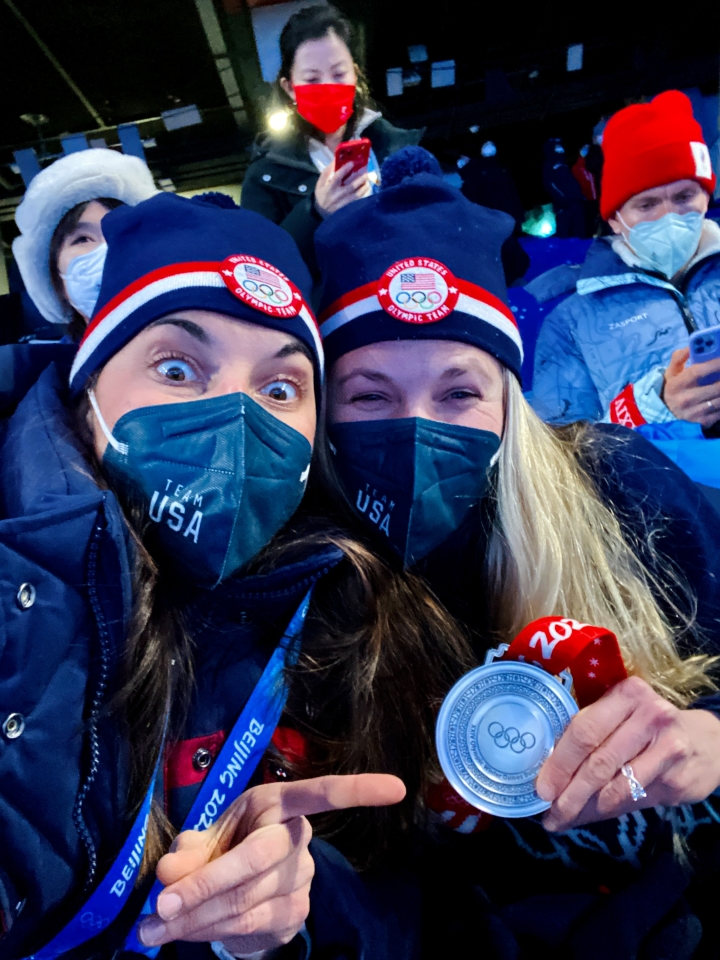 Julia with Jessie Diggins and her silver medal