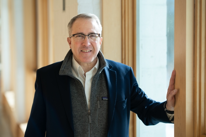 Thomas Burack ’82