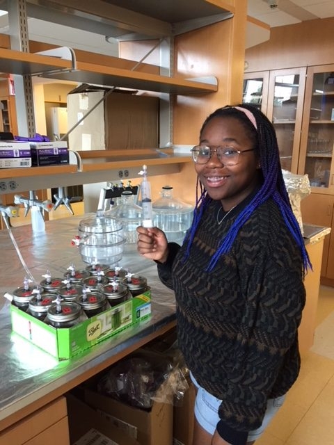 WISP student Beth Bruna ’21